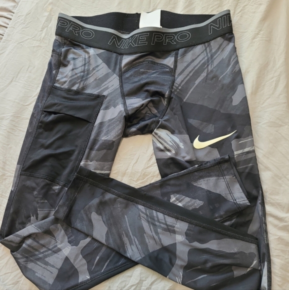 Nike Pro Mens SZ Med Training Tights in Cascade Brush Stroke Camo Black - Picture 2 of 9